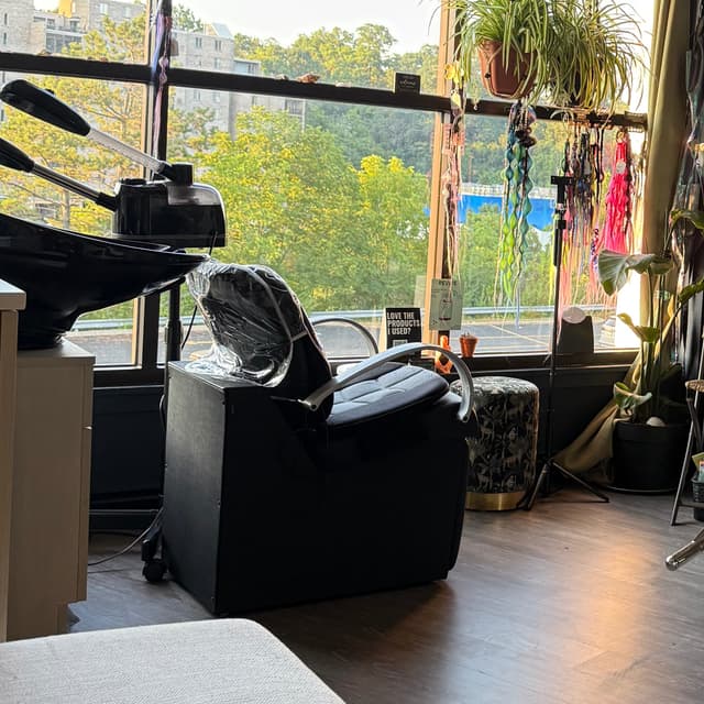 Signature Silk & Shine Membership at HairBySamDiane in Pittsburgh, PA